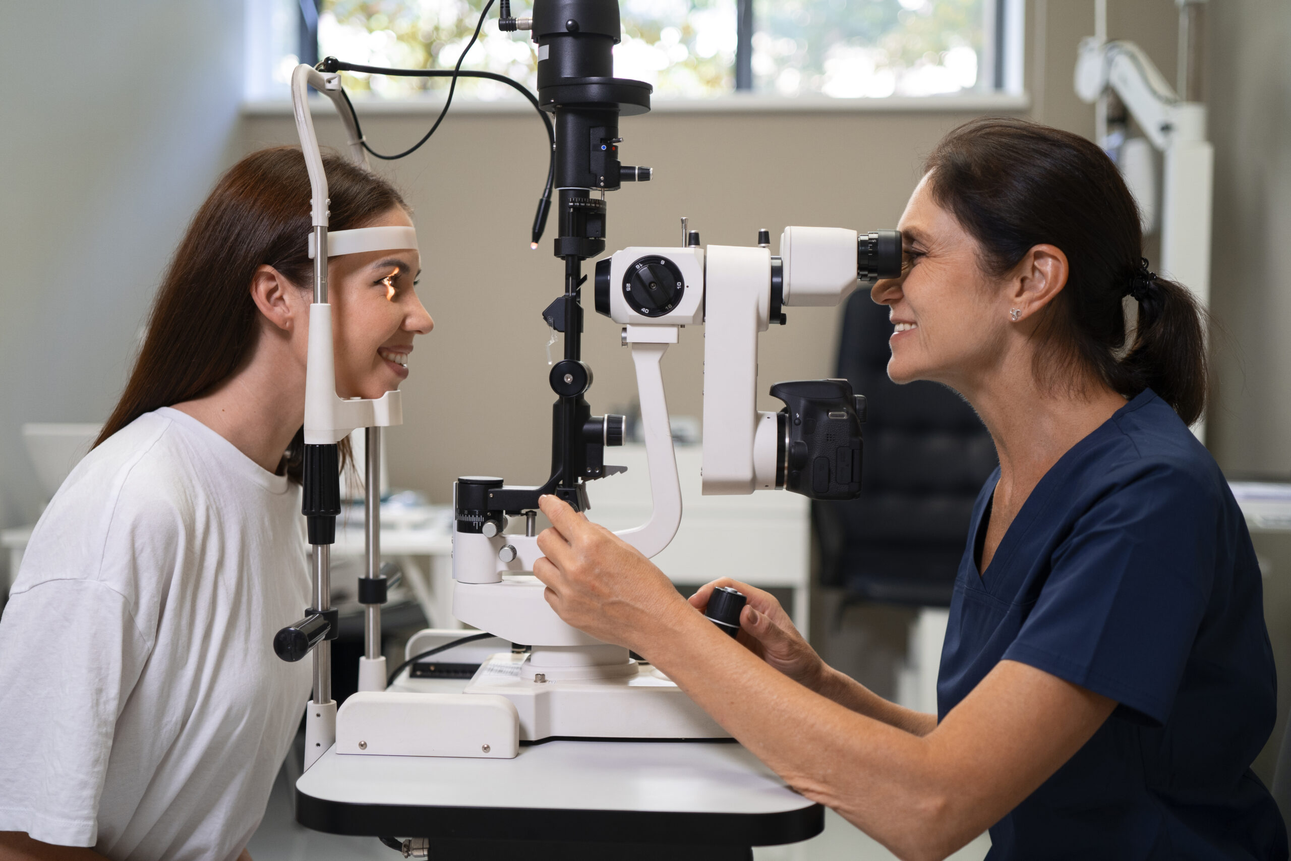 medium-shot-woman-getting-her-eyes-checked